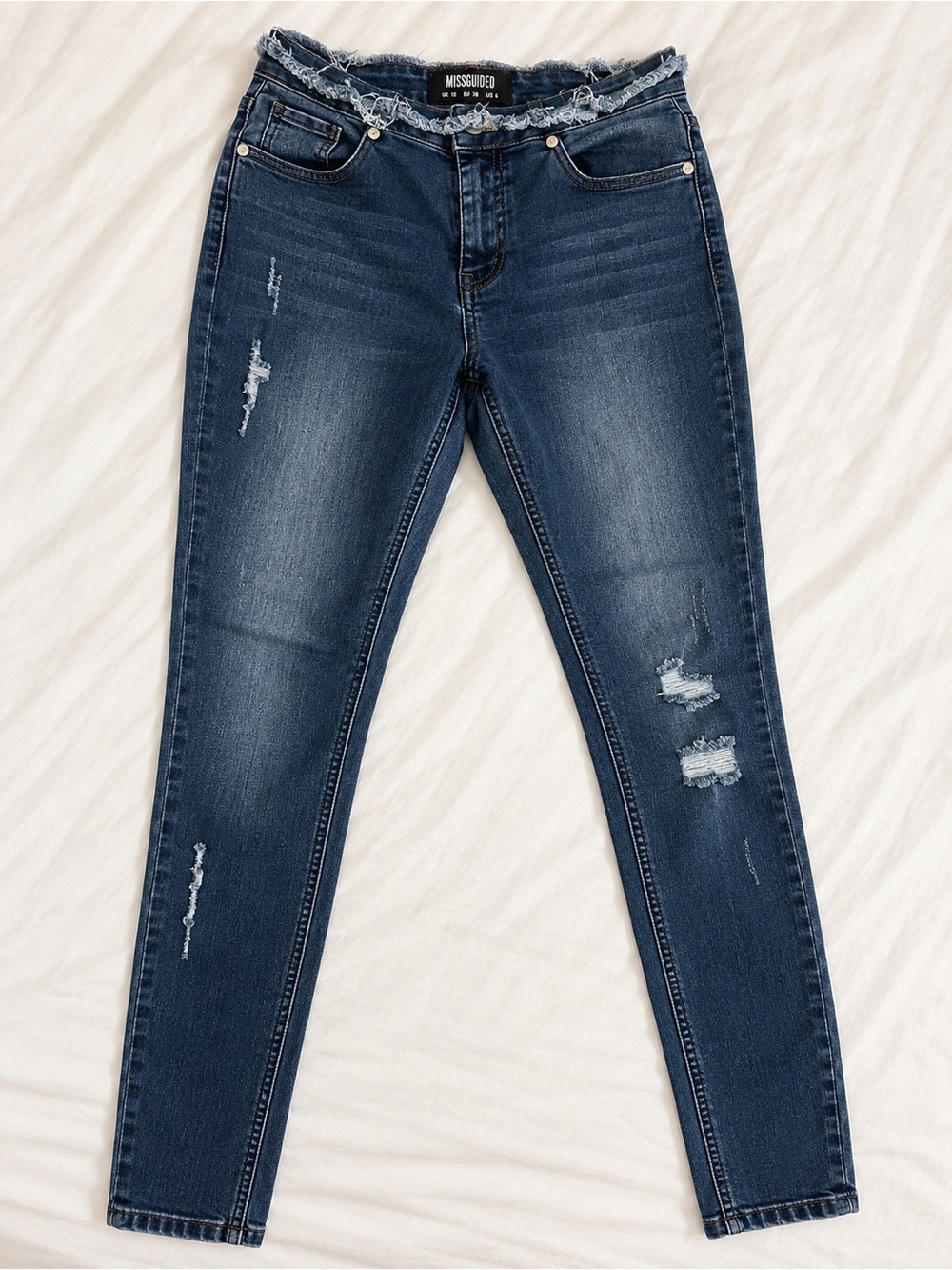 Missguided + Dark Blue Frayed Waist Skinny Jeans